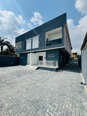 3bdrm Duplex in Ikeja for sale