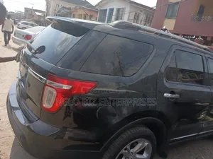 Ford Explorer 2014 Blue