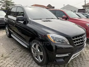 Mercedes-Benz M Class ML400 4MATIC 4dr SUV AWD (3.0L 6cyl Turbo 7A)