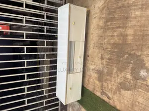 6ft Tv Shelf