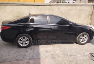 Hyundai Sonata GLS Sedan FWD (2.4L 4cyl 6A) 2011 Black