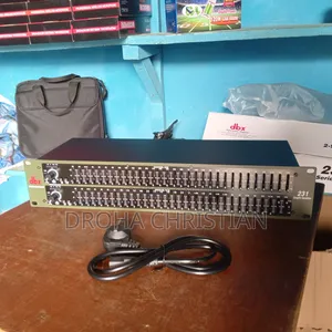 DBX Graphic Equalizer With Subout