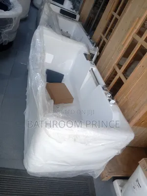 Quality England White Acrylic Bathtub