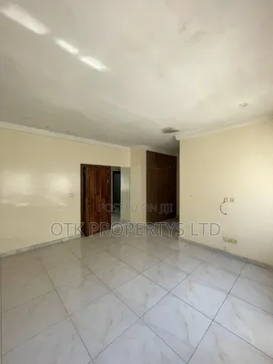 4bdrm Duplex in Rosewood Garden for rent