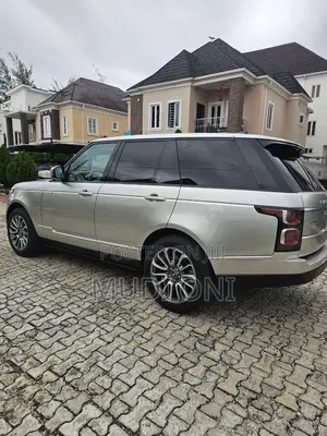 Land Rover Range Rover Vogue 2019 Gold