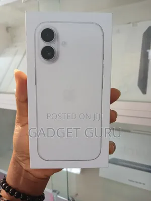 New Apple iPhone 17 256 GB White