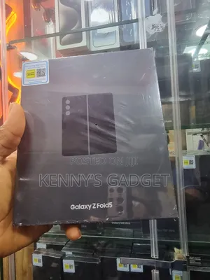 New Samsung Galaxy Z Fold 5 512 GB Silver