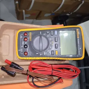 Fluke 17b Max Digital Multimeter