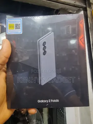 New Samsung Galaxy Z Fold6 512 GB Silver