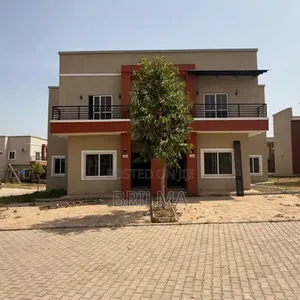 4bedrooms Semi Detached Town House