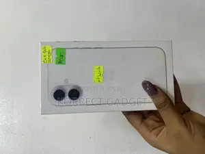 New Apple iPhone 17 256 GB White