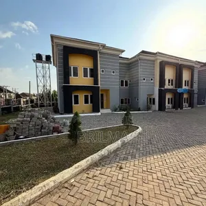 4bdrm Townhouse/Terrace in Durumi for sale