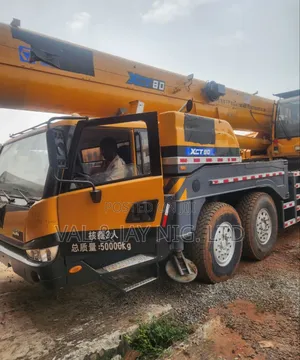 80 Tons Crane XCMG All - Terrain Motor - Foreign Use
