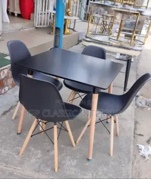Dining Set of 4