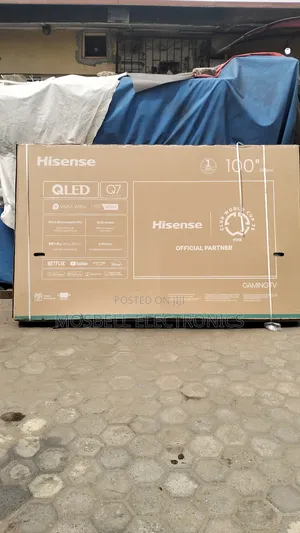 Hisense 100' Qled Smart Tv With Quantum Dot Colour