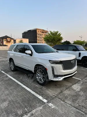 Cadillac Escalade ESV 2021 White