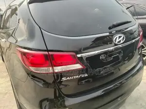 Hyundai Santa Fe Limited Ultimate AWD 2018 Black