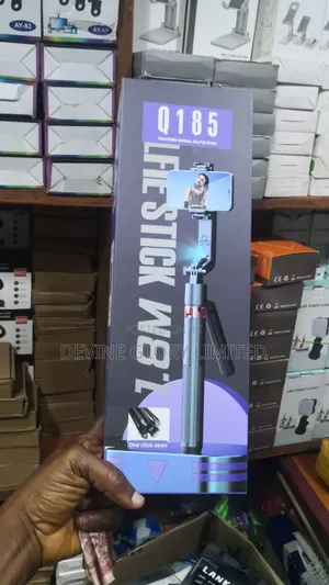 Q185 Ai Tracking Gimbal Selfie Stick Tripod With Remote