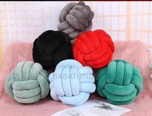 Knot Throw Pillow