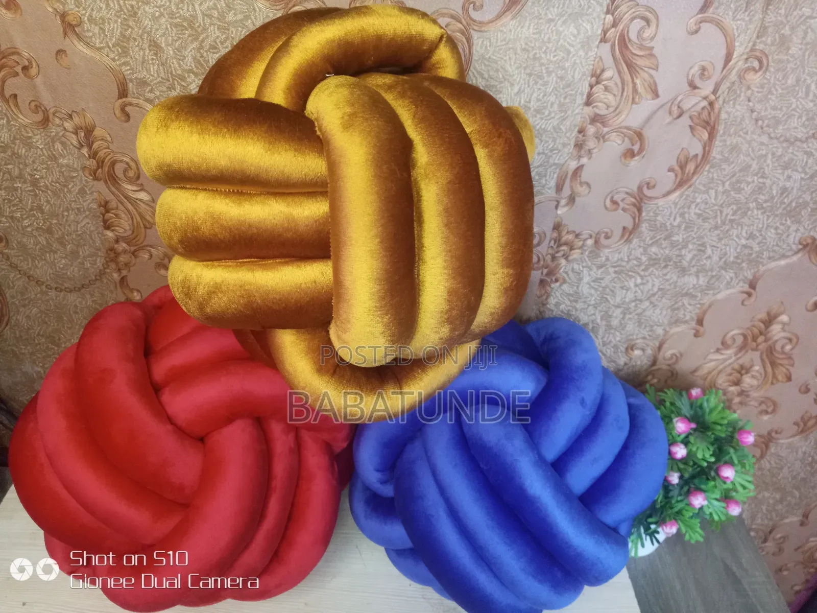 Knot Throw Pillow