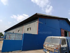 Industrial Warehouse for Lease