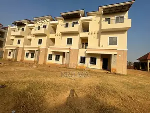 4bdrm Duplex in Lugbe District for sale