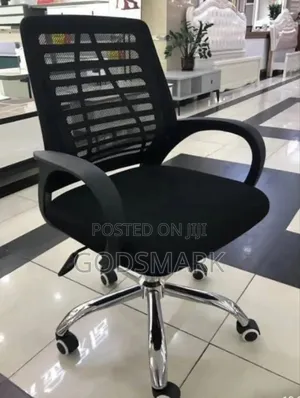 Victory Office Chair, Fixed on Delivery