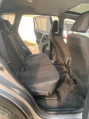 Toyota RAV4 Limited AWD (2.5L 4cyl 6A) 2017 Gray