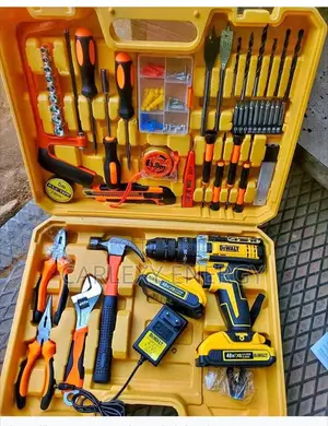 De Walt Tools Set With Rechargeable Drilling Machine