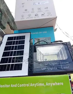200w Powerful Solar Flood Light With Remote