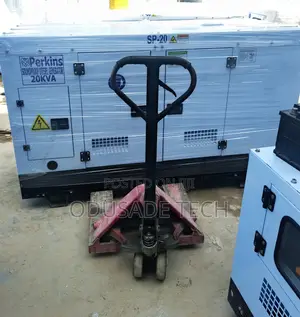 Perkins 20kva Soundproof Generator for Businesses