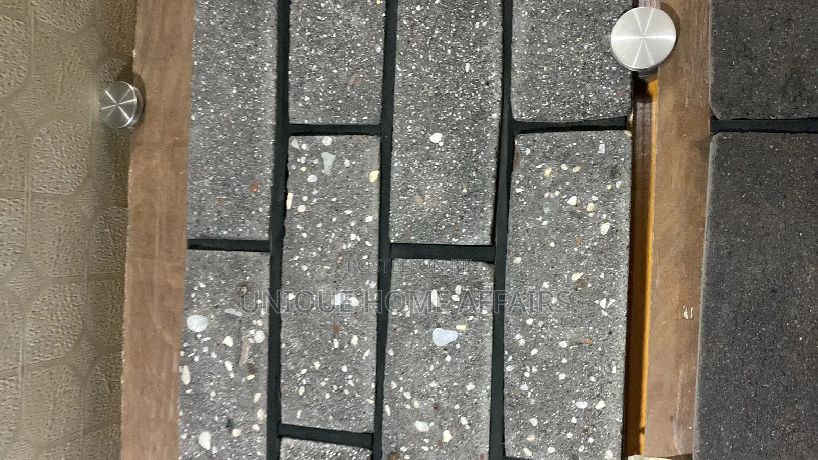 Black Ng Bricks