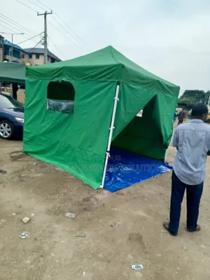 10x10ft White Pole With 4 Side Covers
