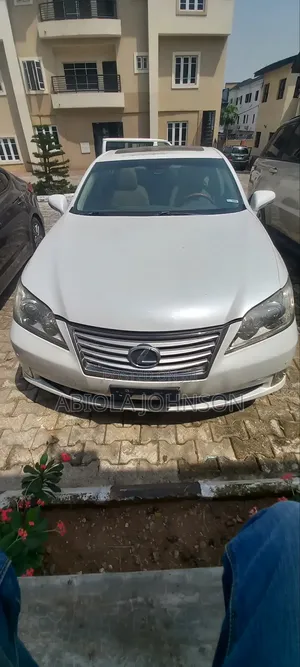 Lexus ES 350 2011 Off white