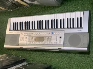 Portable Casio CTK-810 Electronic Keyboard Affordable Reliable