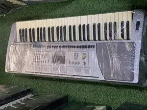 Yamaha PSR-450 Digital Keyboard/Fully Functional, for Pros