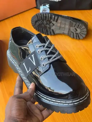 New Louis Vuitton Executive Designer Shoes – Black Patent