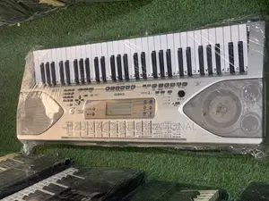 Portable Casio CTK-900 Fully Functional With Responsive Keys