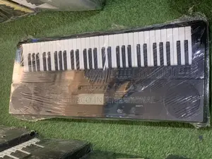 Casio CTK-7000 High-Performance Keyboard for Professional
