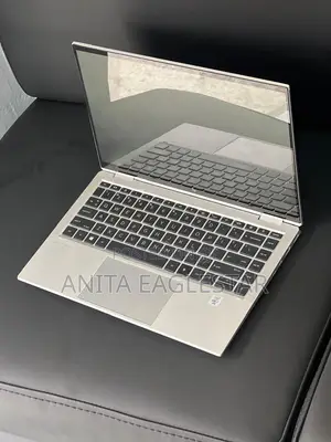 Laptop HP EliteBook 1040 G8 32GB Intel Core i7 SSD 512GB