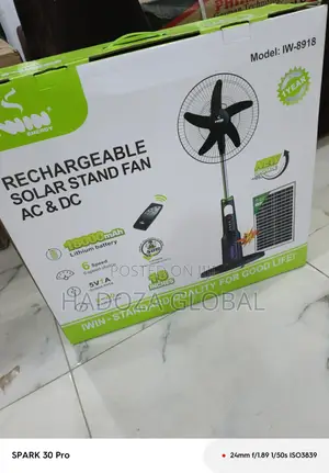 18 Inches Iwin Fan – Rechargeable & Solar
