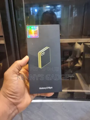 New Samsung Galaxy Z Flip6 256 GB Yellow