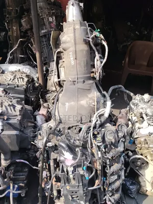 Engine and Gear Box for Chevrolet Express 2005 2x4