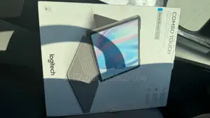 Brand New Logitech Combo Touch iPad Air 13 Inch (M2,M3) Keyboard Case