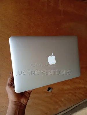 Laptop Apple MacBook Air 2011 8GB Intel Core I7 SSD 128GB