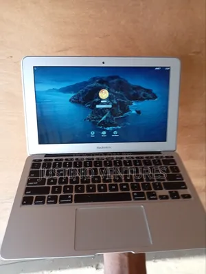 Laptop Apple MacBook Air 2011 8GB Intel Core I7 SSD 128GB