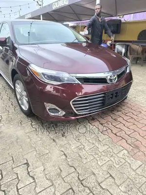 Toyota Avalon 2015 Red