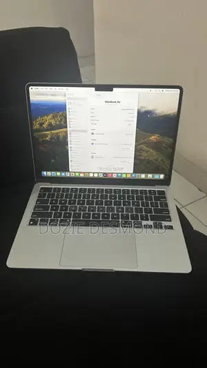 Laptop Apple MacBook Air 2024 M3 13-inch 8GB Apple M3 SSD 256GB