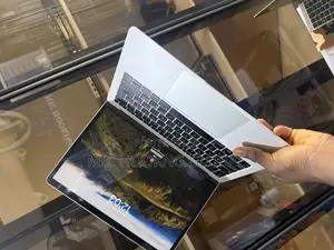 Laptop Apple MacBook Air 2018 8GB Intel Core I5 SSD 128GB