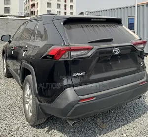 Toyota RAV4 LE AWD 2020 Black
